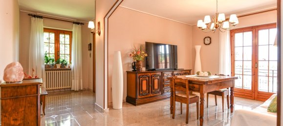 4-Zimmer Haus in Barge, Italy, Nr. 174075 7