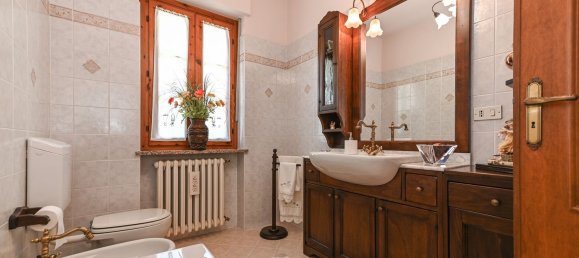 4-Zimmer Haus in Barge, Italy, Nr. 174075 13