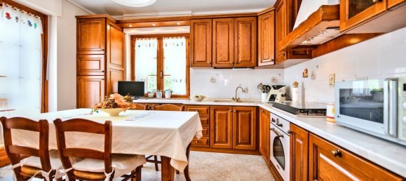 4-Zimmer Haus in Barge, Italy, Nr. 174075 9