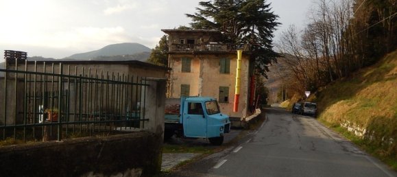 30 rooms Villa in Castiglione Chiavarese, Italy No. 155925 11