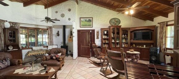 6 bedrooms House in Poas, Costa Rica No. 689 2