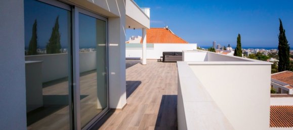 2 Schlafzimmer Wohnung in Germasogeia, Cyprus, Nr. 710 7