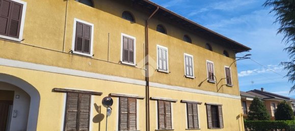Apartamento T3 em Besana in Brianza, Italy N.º 361166 24