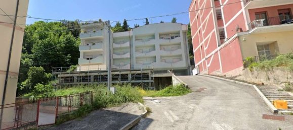 5-salle Appartement à Casoli, Italy No. 179793 8