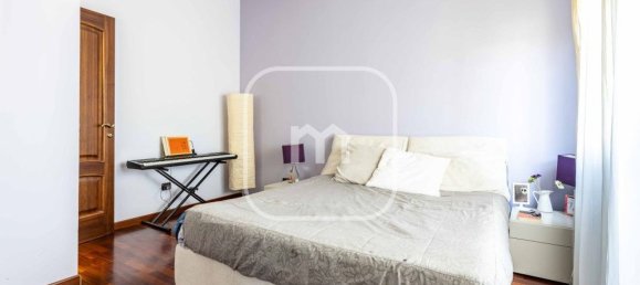 Casa de 5 habitaciónes en Rome, Italy No. 8695 94