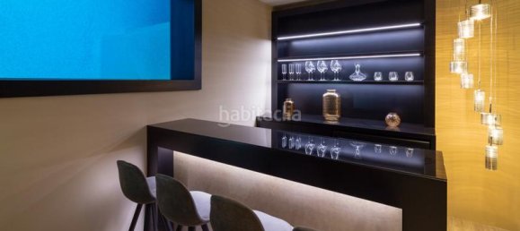 5 Schlafzimmer Villa in Marbella, Spain, Nr. 73055 14