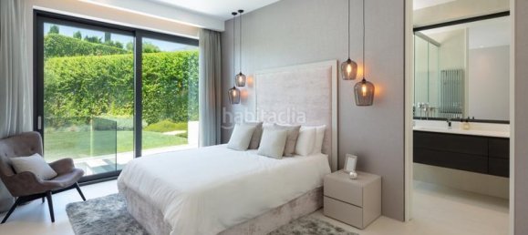 5 Schlafzimmer Villa in Marbella, Spain, Nr. 73055 7
