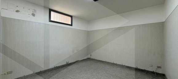 Propiedad comercial de 4 habitaciónes en Monopoli, Italy No. 31218 10