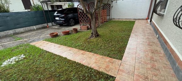 3 غرف نوم شقة في Massa, Italy رقم 325166 10