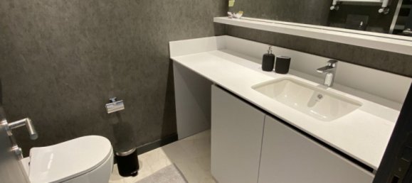 Apartment 3+1 in Istanbul, Turkey No. 8038 8