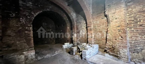 Lagerhaus in Montepulciano, Italy 41m², Nr. 228629 7