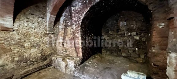 Lagerhaus in Montepulciano, Italy 41m², Nr. 228629 5