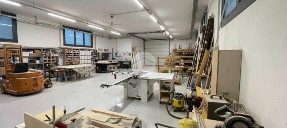 Armazém de 3 divisões em Calcio, Italy N.º 296753 12