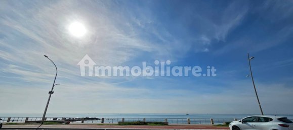 Entrepôt à Rome, Italy 50m² No. 92711 6