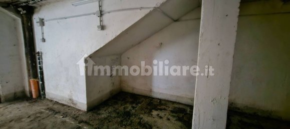 Entrepôt à Rome, Italy 50m² No. 92711 5