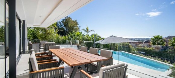 4 Schlafzimmer Villa in Marbella, Spain, Nr. 55985 8