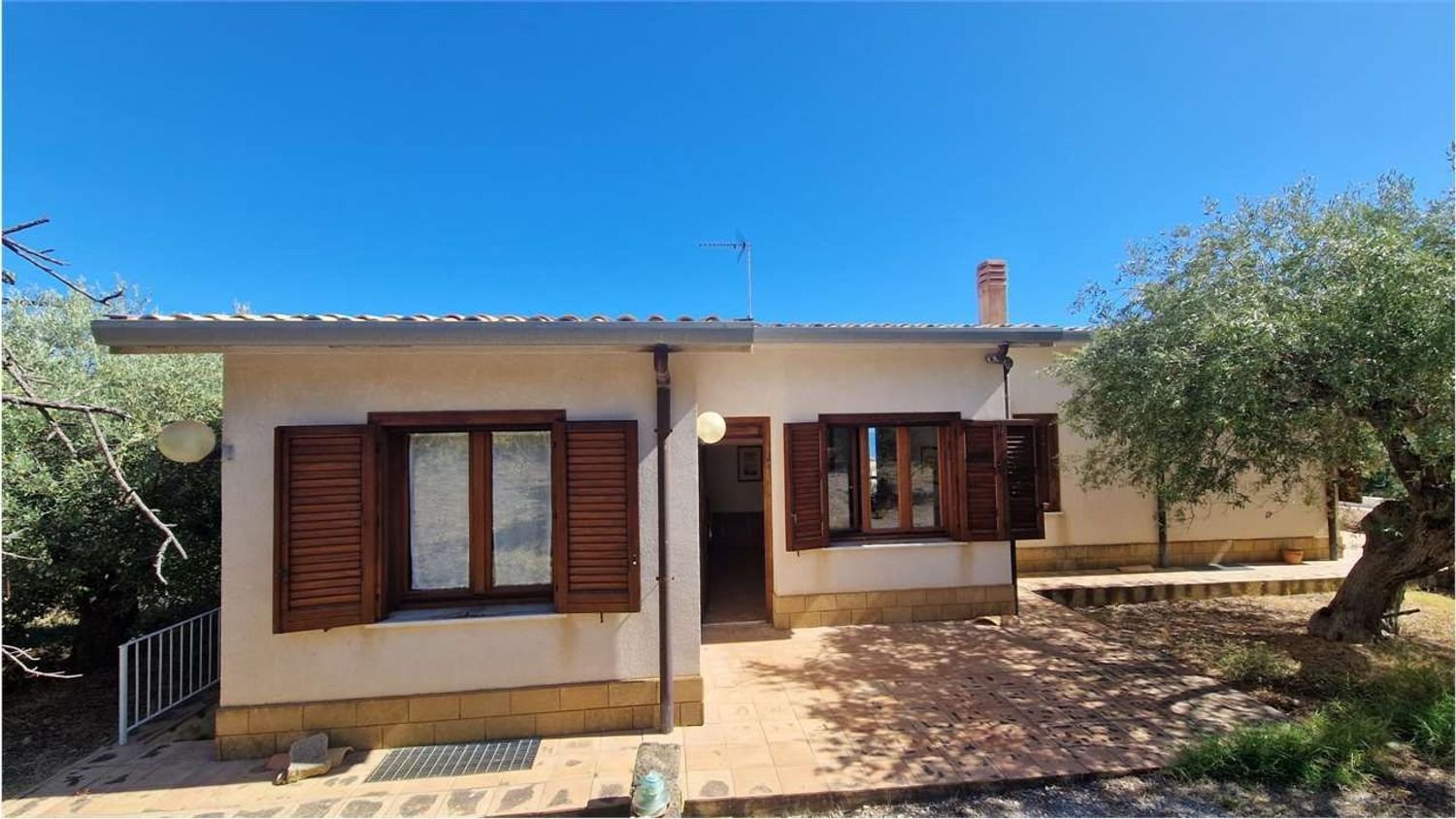 5 chambres Villa à Termini Imerese, Italy No. 372296