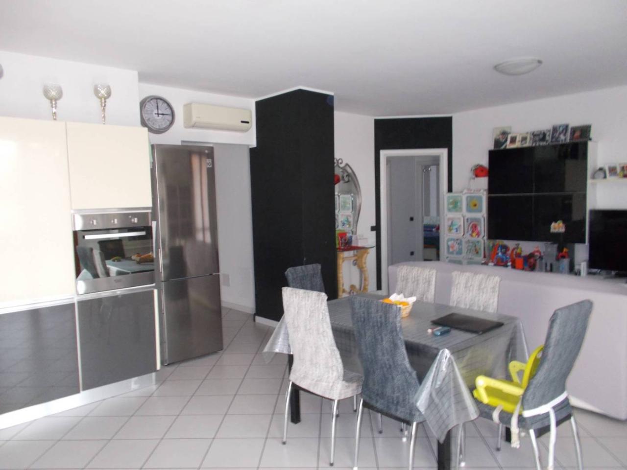 Apartamento de 5 habitaciónes en Fara Gera d'Adda, Italy No. 113824