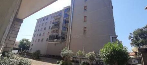 5 rooms Apartment in Vigevano, Italy No. 306699 10