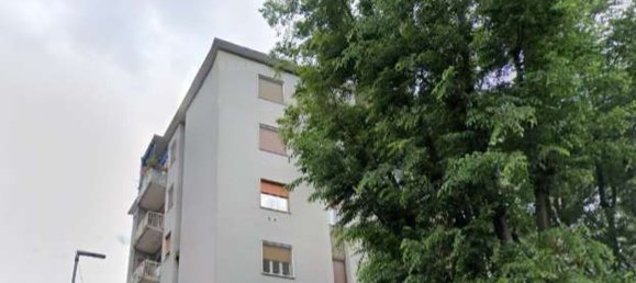 5 rooms Apartment in Vigevano, Italy No. 306699 8