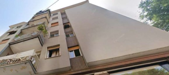 5 rooms Apartment in Vigevano, Italy No. 306699 3