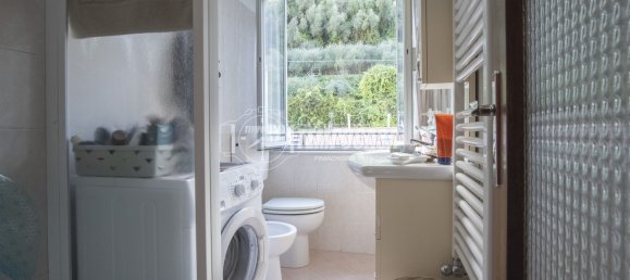 3-salle Appartement à Chiavari, Italy No. 361491 11