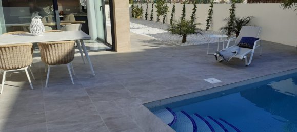 3 bedrooms House in Los Montesinos, Spain No. 12057 5