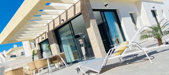 3 bedrooms House in Los Montesinos, Spain No. 12057 3