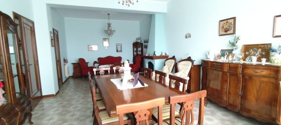 Дом с 11 спальнями в Морро д’Альба, Италия № 332507 8