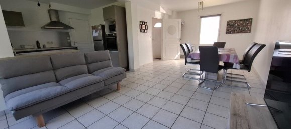 3 chambres Maison à Cinq-Mars-la-Pile, France No. 243838 2