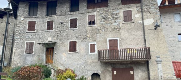 Casa de 9 divisões em Tione di Trento, Italy N.º 84714 2