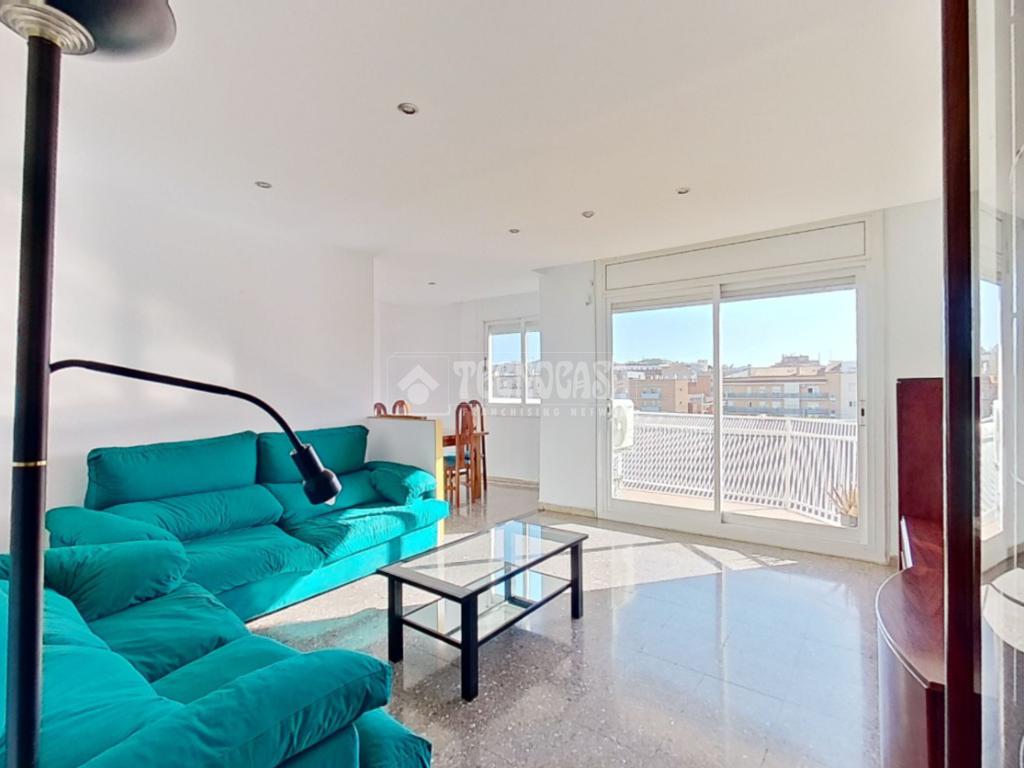 Apartamento de 3 divisões em Cerdanyola Del Valles, Spain N.º 203787