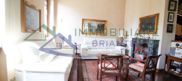 5 rooms Villa in Somma Lombardo, Italy No. 78574 7