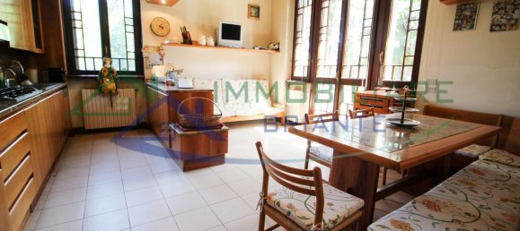 5 rooms Villa in Somma Lombardo, Italy No. 78574 13