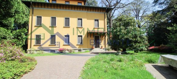 5 rooms Villa in Somma Lombardo, Italy No. 78574 2