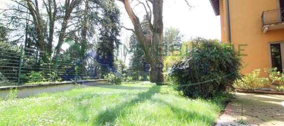 5 rooms Villa in Somma Lombardo, Italy No. 78574 5