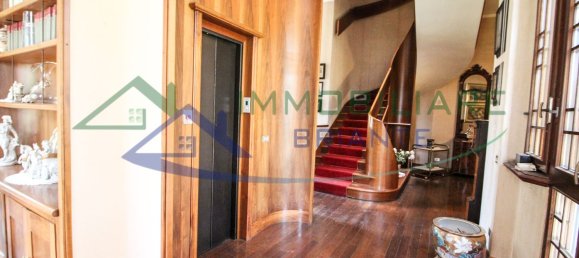 5 rooms Villa in Somma Lombardo, Italy No. 78574 10