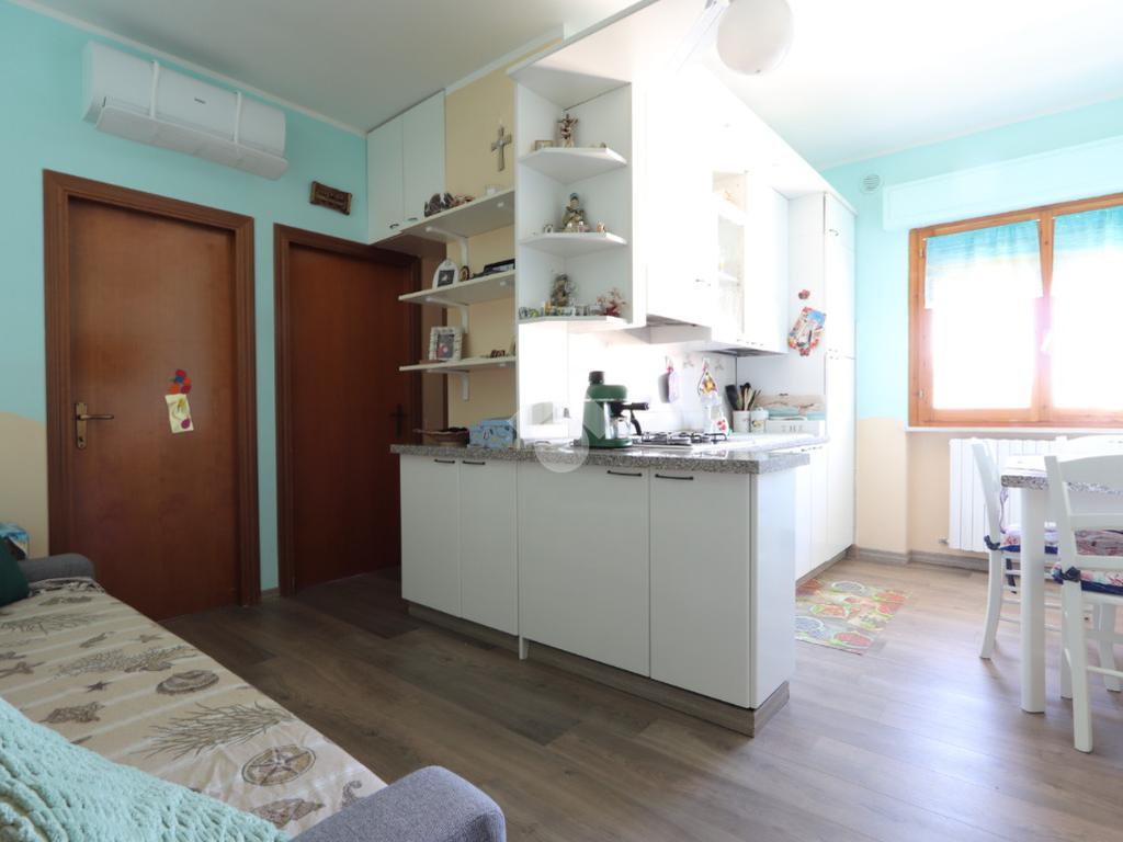 2 chambres Appartement à Martinsicuro, Italy No. 302241
