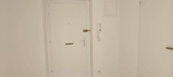 Apartamento de 1 dormitorio en Simmering, Austria No. 129225 11