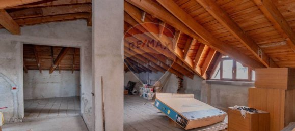 3 bedrooms Villa in Cardano al Campo, Italy No. 205695 70