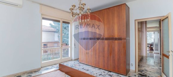 3 bedrooms Villa in Cardano al Campo, Italy No. 205695 46