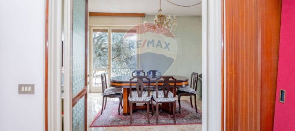 3 bedrooms Villa in Cardano al Campo, Italy No. 205695 20