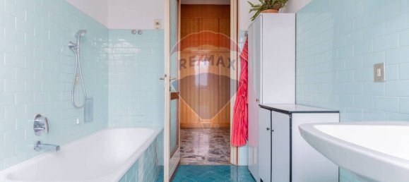 3 bedrooms Villa in Cardano al Campo, Italy No. 205695 53