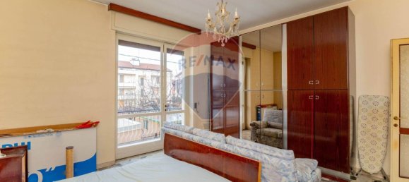 3 bedrooms Villa in Cardano al Campo, Italy No. 205695 35