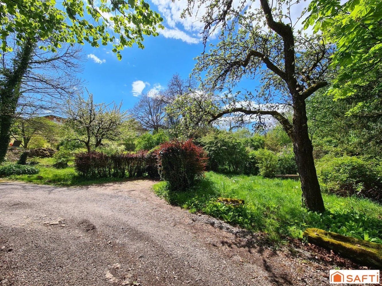 3 bedrooms Apartment in Epinal, France No. 71869