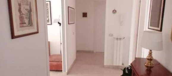 3-Zimmer Wohnung in Genzano di Roma, Italy, Nr. 155447 2