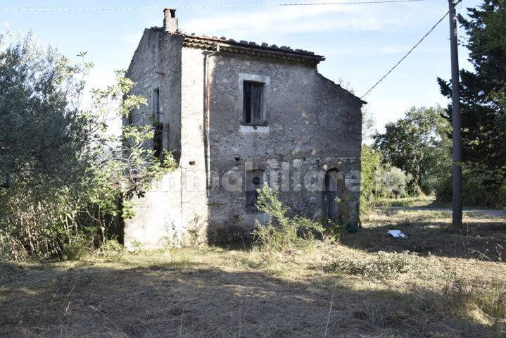 3 chambres Maison à Spigno Saturnia, Italy No. 161558