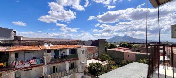 2 Schlafzimmer Wohnung in Naples, Italy, Nr. 311572 15