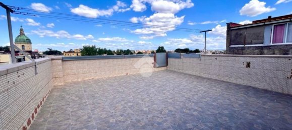 2 Schlafzimmer Wohnung in Naples, Italy, Nr. 311572 17