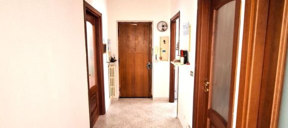 Apartamento de 4 habitaciónes en Bra, Italy No. 47606 9